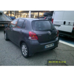 Compteur TOYOTA YARIS 2 Photo n°9
