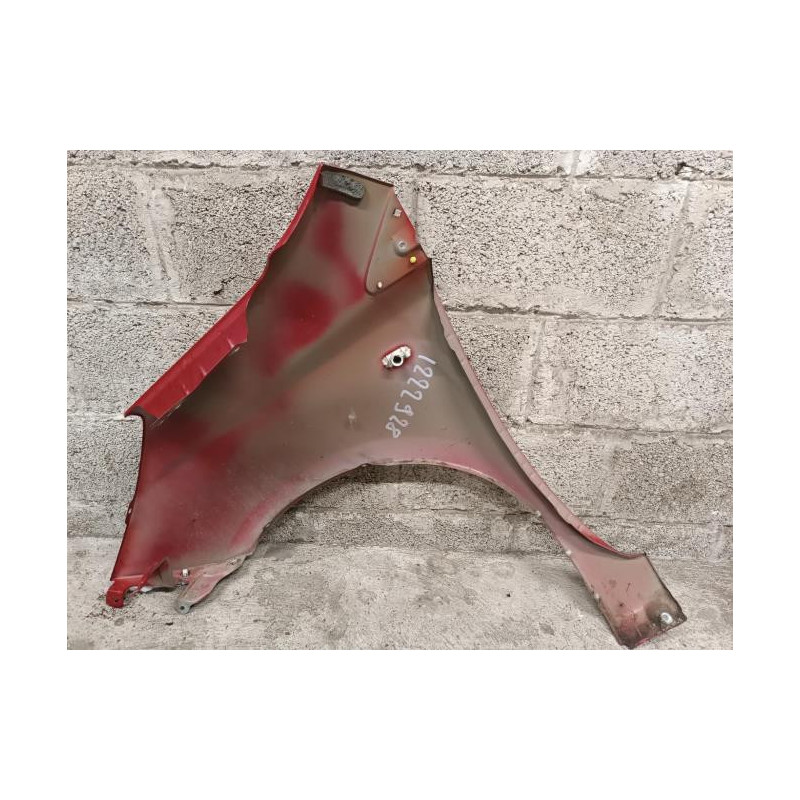 Aile avant droit NISSAN NOTE 1