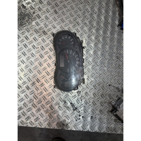Compteur RENAULT MASTER 3 Photo n°1