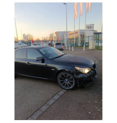 Capot BMW SERIE 5 E60 Photo n°8