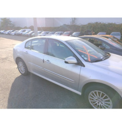 Capot RENAULT LAGUNA 3 Photo n°10