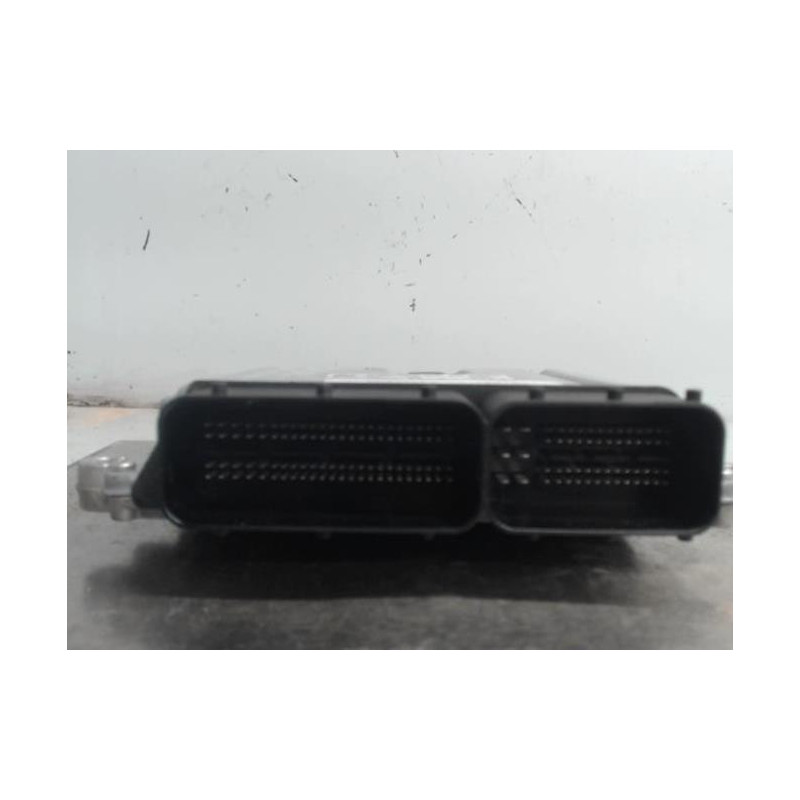 Calculateur moteur MERCEDES CLASSE C 204