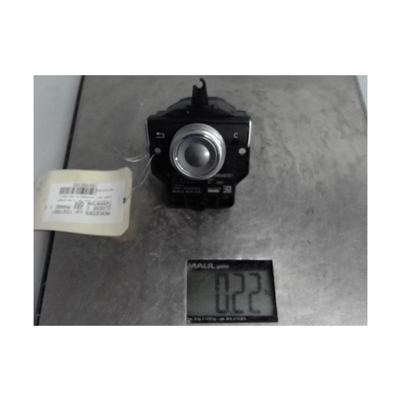 Commande GPS MERCEDES CLASSE C 204