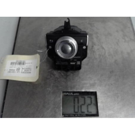 Commande GPS MERCEDES CLASSE C 204 Photo n°1