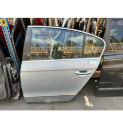 Porte arriere gauche VOLKSWAGEN PASSAT 5 Photo n°1