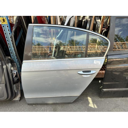 Porte arriere gauche VOLKSWAGEN PASSAT 5 Photo n°1