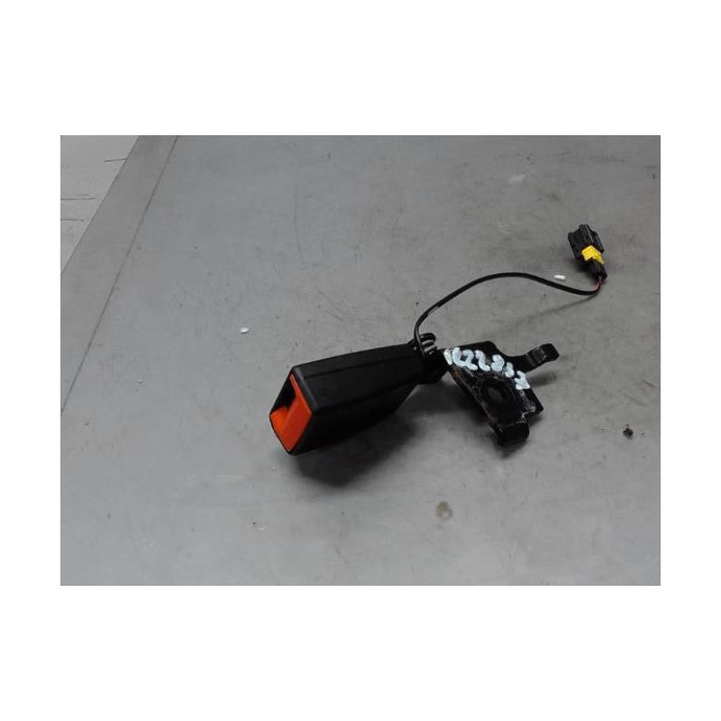 Attache ceinture arriere gauche ALFA ROMEO GIULIETTA 2