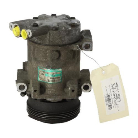 Compresseur clim RENAULT CLIO 2 Photo n°1