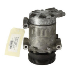 Compresseur clim RENAULT CLIO 2 Photo n°3