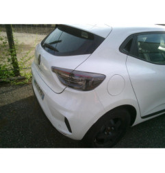 Capot RENAULT CLIO 5 Photo n°8