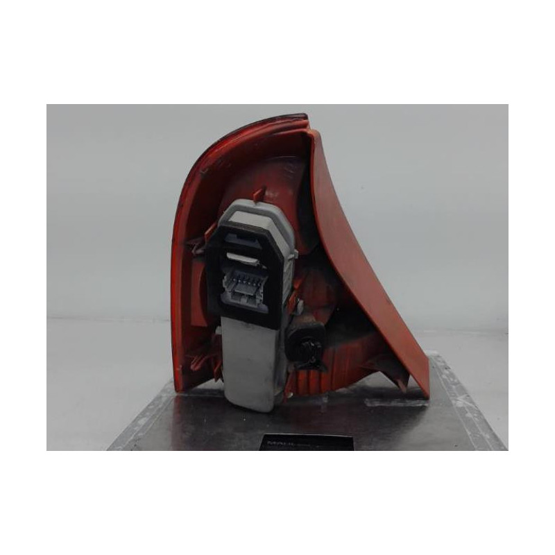 Feu arriere principal droit (feux) RENAULT CLIO 2 CAMPUS