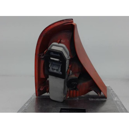 Feu arriere principal droit (feux) RENAULT CLIO 2 CAMPUS Photo n°1