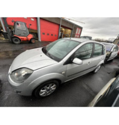 Feu arriere principal droit (feux) FORD FIESTA 5 Photo n°13