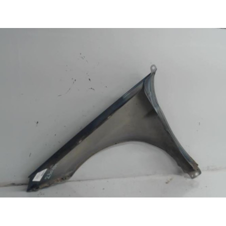Aile avant droit MERCEDES CLASSE B 245