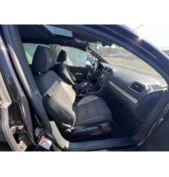 Feu arriere secondaire droit (feux) VOLKSWAGEN GOLF 6 Photo n°5