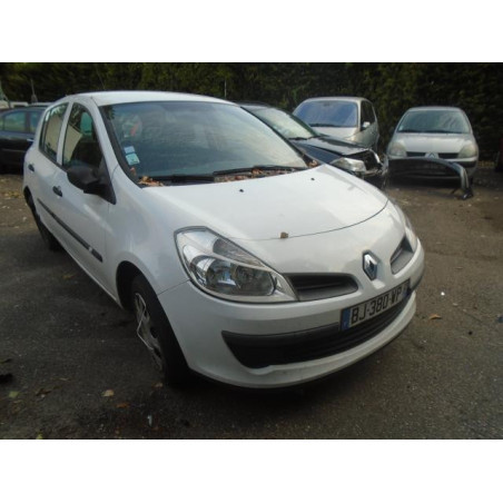 Capot RENAULT CLIO 3