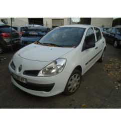 Capot RENAULT CLIO 3 Photo n°3