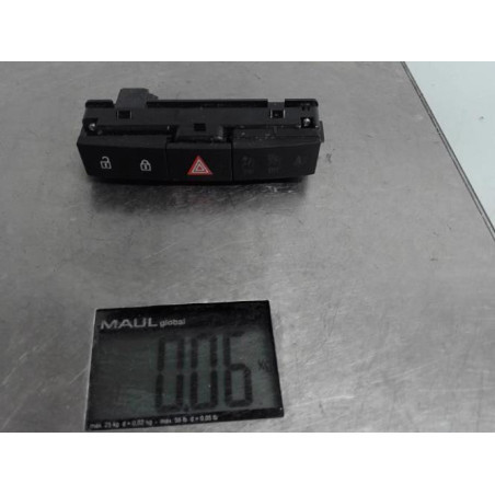 Bouton de warning OPEL ASTRA J Photo n°1