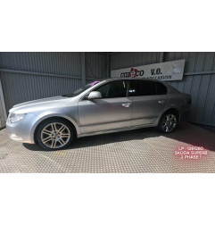 Capot SKODA SUPERB 2 Photo n°11