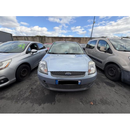 Aile avant gauche FORD FIESTA 5 Photo n°1