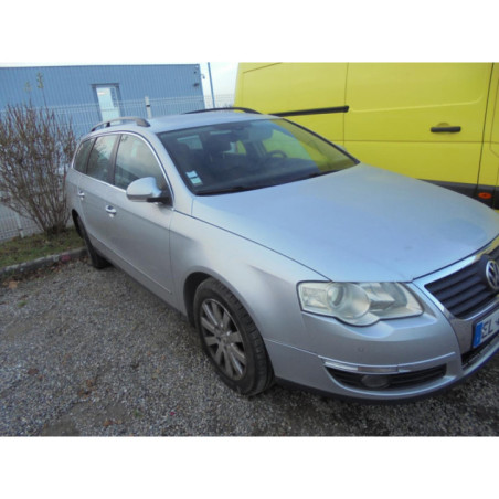 Capot VOLKSWAGEN PASSAT 5 Photo n°1