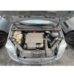 Renfort pare choc avant (traverse) FORD FIESTA 5