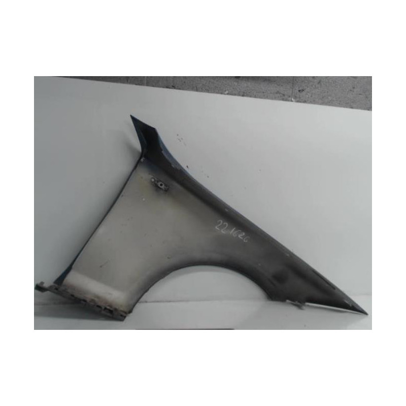 Aile avant gauche BMW SERIE 1 E87