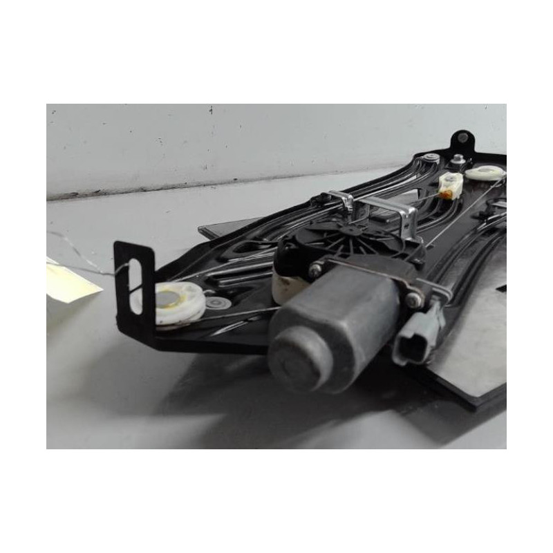 Moteur leve vitre arriere gauche PEUGEOT 207