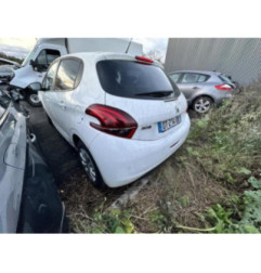 Vitre avant droit PEUGEOT 208 1 Photo n°9