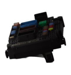 Boitier servitude moteur (BSM) PEUGEOT 308 2 SW Photo n°3