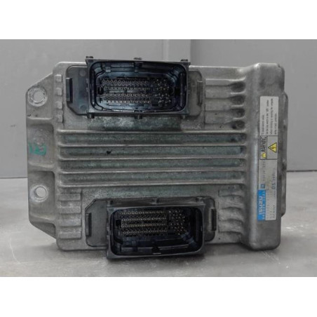 Calculateur moteur OPEL ASTRA J