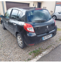Capot RENAULT CLIO 3 Photo n°8