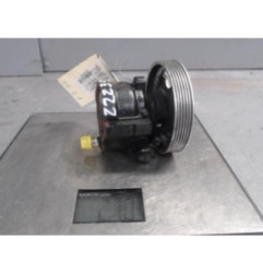 Pompe de direction RENAULT CLIO 2 Photo n°4