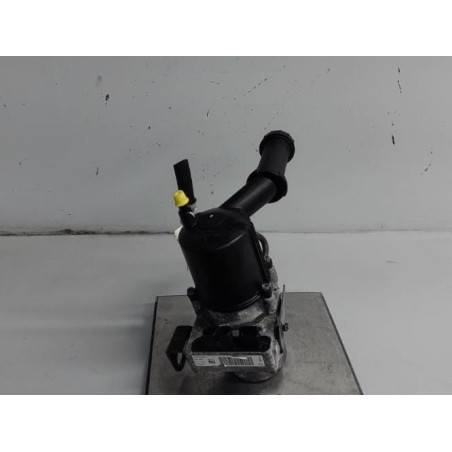 Pompe de direction CITROEN C4 2 Photo n°1