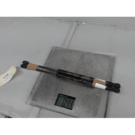 Verin de coffre SUZUKI SX4 1 Photo n°1