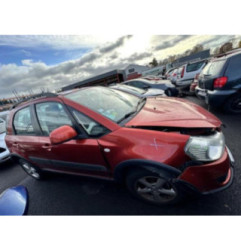 Verin de coffre SUZUKI SX4 1 Photo n°10