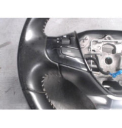 Volant PEUGEOT 308 2 Photo n°1