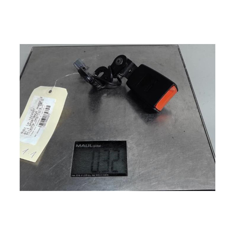 Attache ceinture arriere droit AUDI A1 1