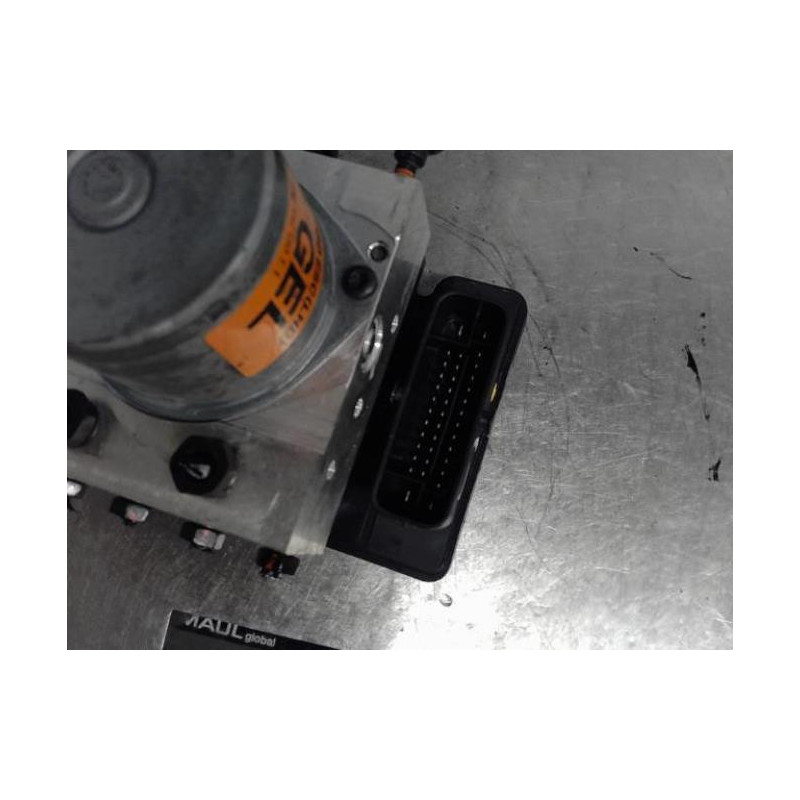 Bloc ABS (freins anti-blocage) HYUNDAI I 30 2