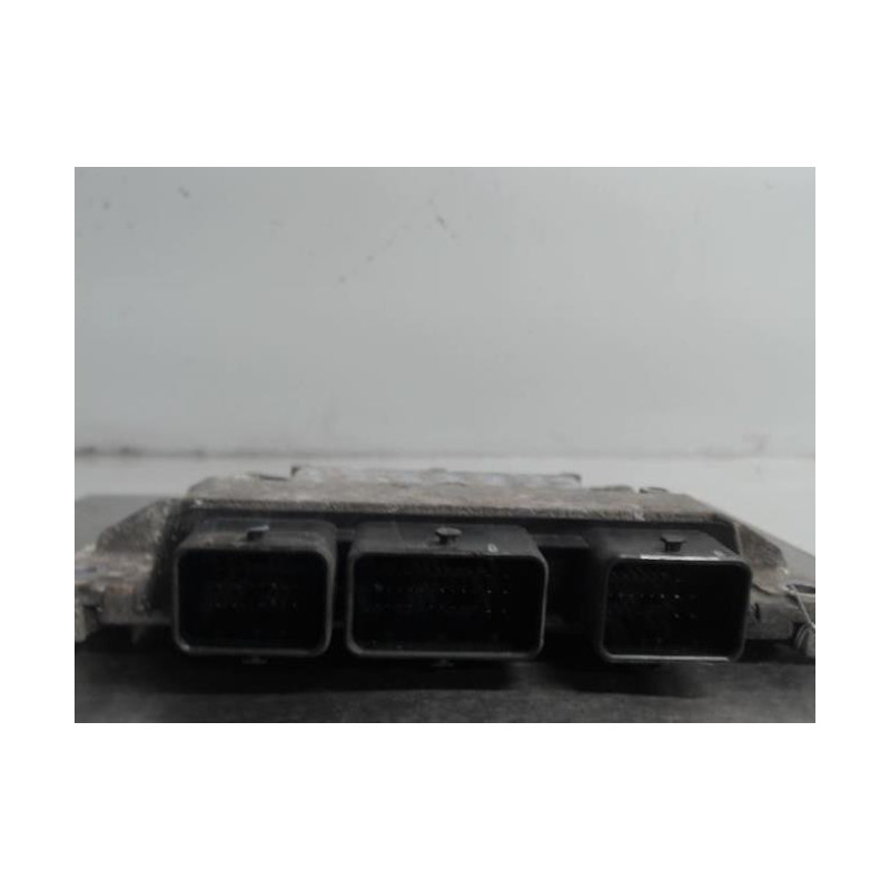 Calculateur moteur RENAULT TWINGO 2