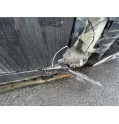 Moteur leve vitre avant gauche BMW SERIE 3 E93 Photo n°6