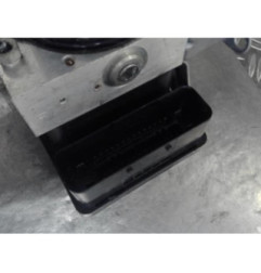 Bloc ABS (freins anti-blocage) BMW SERIE 1 E81 Photo n°3