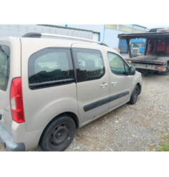 Vitre arriere gauche PEUGEOT PARTNER 2 Photo n°4