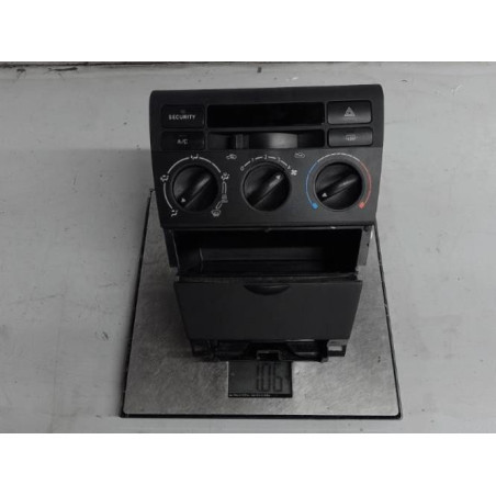 Commande chauffage TOYOTA COROLLA 10 Photo n°1