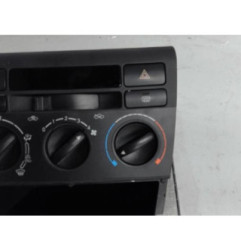 Commande chauffage TOYOTA COROLLA 10 Photo n°3
