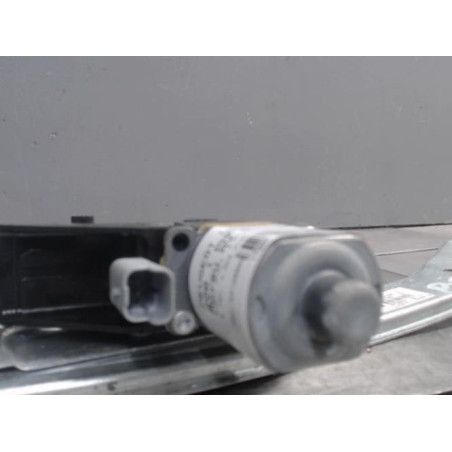 Moteur leve vitre avant droit PEUGEOT 208 1