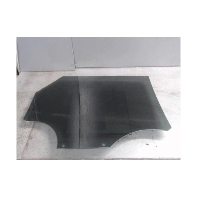 Vitre arriere gauche PEUGEOT 3008 1