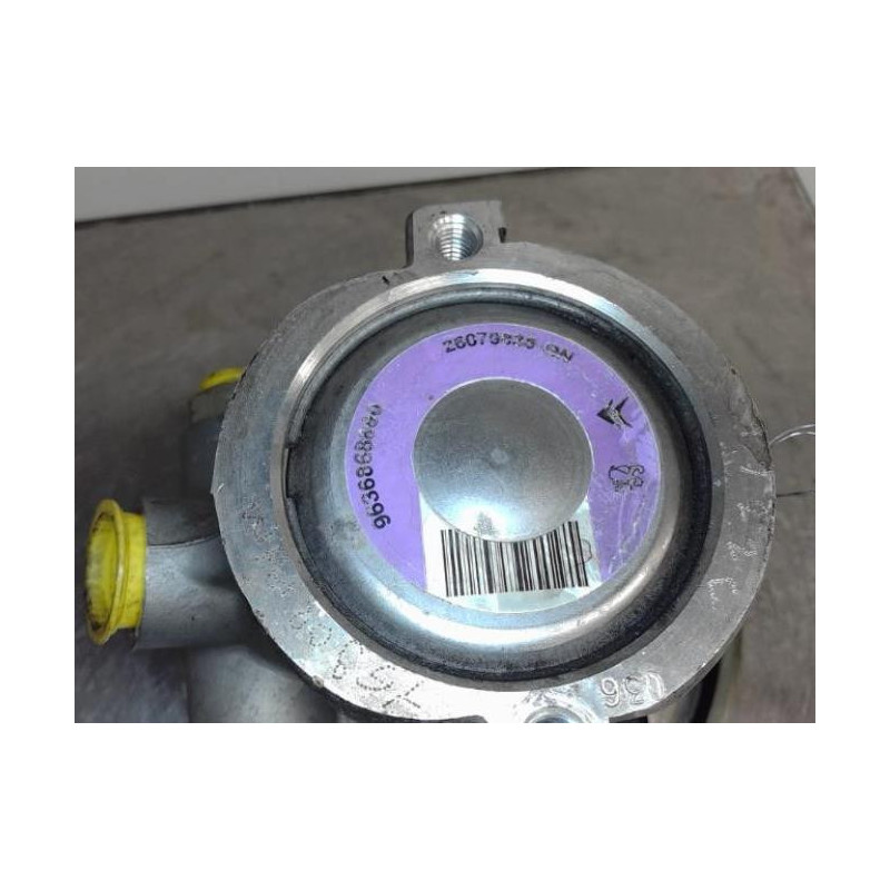 Pompe de direction PEUGEOT 206