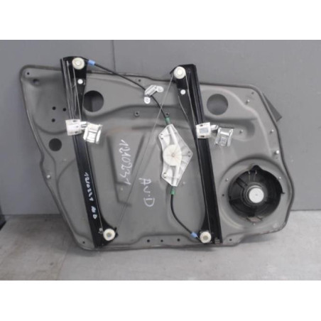 Moteur leve vitre avant droit MERCEDES CLASSE A 169