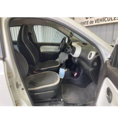 Capot RENAULT TWINGO 3 Photo n°16